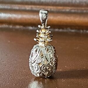 Sterling Filigree Pinapple Charm